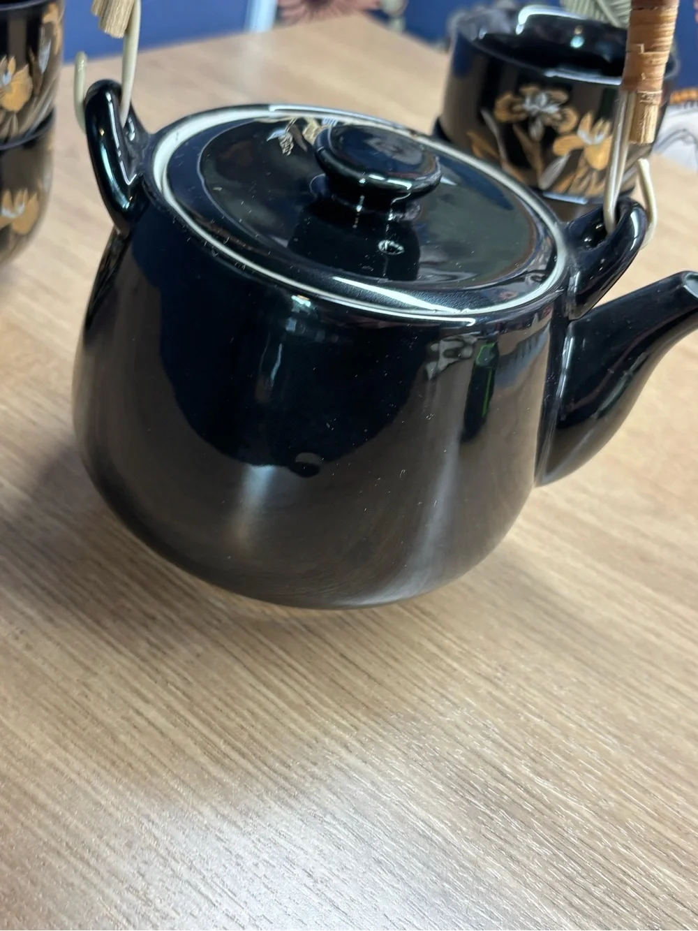 Vintage Japanese Black Iris Teapot Set Pot & 4 cups Otagiri Style